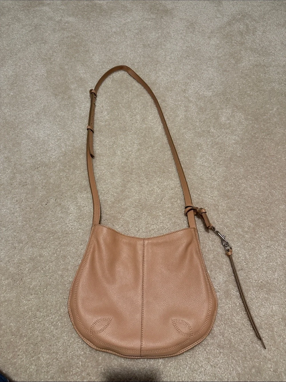 Lucky Brand compact pebbled